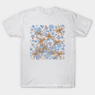 Abstract blue flower pattern T-Shirt